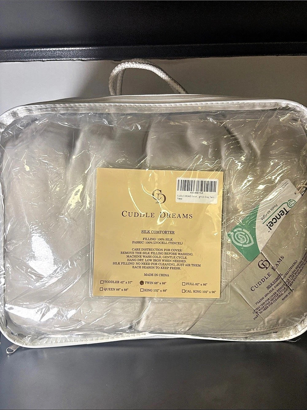 Cuddle Duds All Season Comforter Light Gray Comforter Twin Size NWT